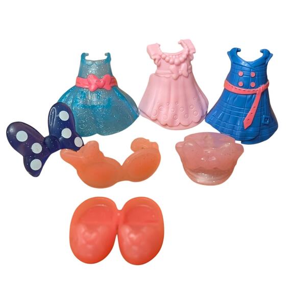 Minnie Mouse Dress Up Doll Snap N Style - Picture 2 of 5